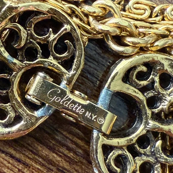 Vintage Goldette NY Multi-strand Necklace Locket Pill Box Gold With Gems - Picture 2 of 9